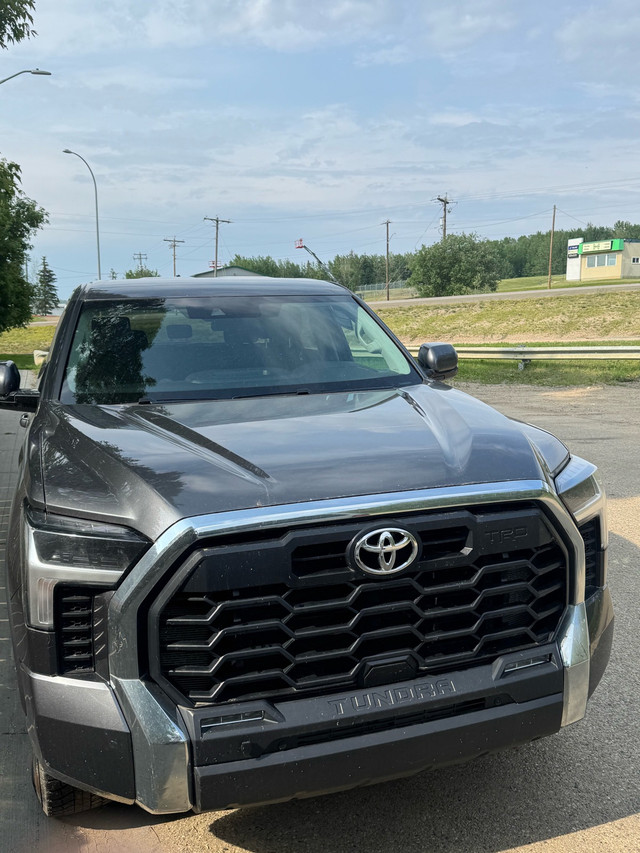 2023 Toyota tundra LA5ECT in Cars & Trucks in Edmonton