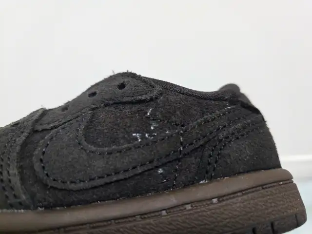 Size 6C (TD) - Nike Air Jordan 1 Low Travis Scott Mocha in Kids & Youth in Markham / York Region - Image 9