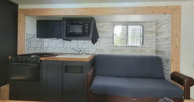 2013 travel trailer in Travel Trailers & Campers in Quesnel - Image 6