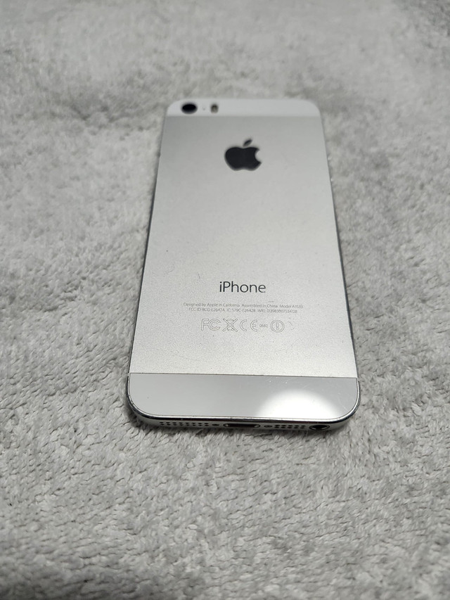 iPhone 5S - not working / for parts only x2 in Cell Phones in Markham / York Region