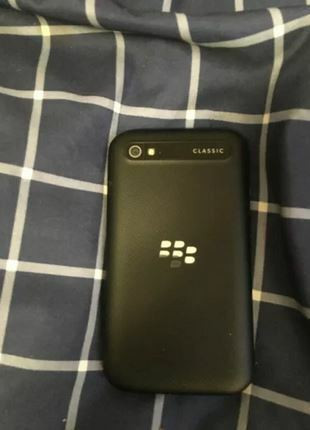 Like new BlackBerry Classic(Q20) unlocked dans Téléphones cellulaires  à Ville de Montréal - Image 3