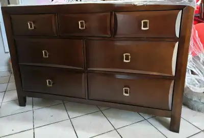 **New** chest dresser with 7 drawers + Wall mirror, View more