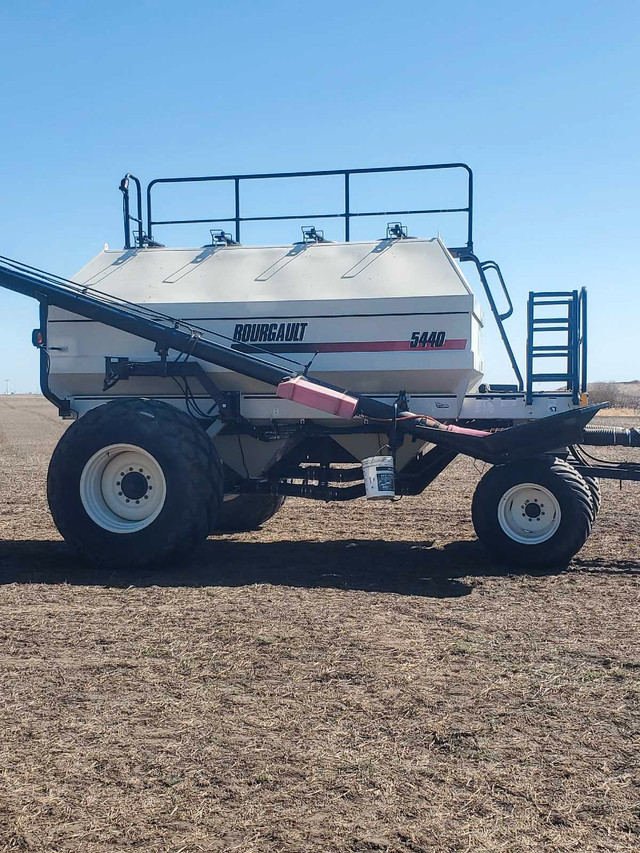 Wanted Bourgault 5440 air cart in Other in Regina