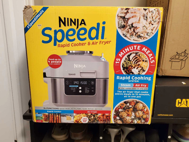 Ninja Speedi Rapid Cooker & Airfryer in Microwaves & Cookers in Stratford