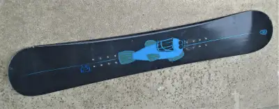 Ride Snowboard in very good condition Size: L.59.5"(151cm) x W.11"(28cm)