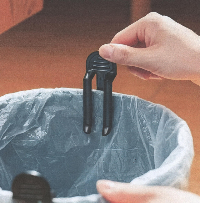 Garbage can Bag Clips in Other in Thunder Bay - Image 4