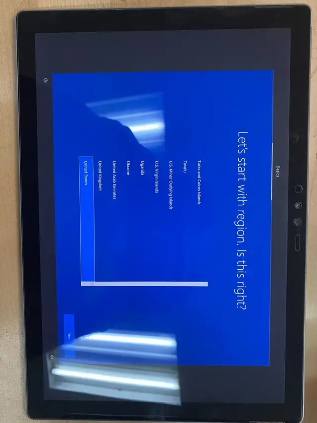 Microsoft Surface Pro 6 in iPads & Tablets in City of Montréal - Image 2