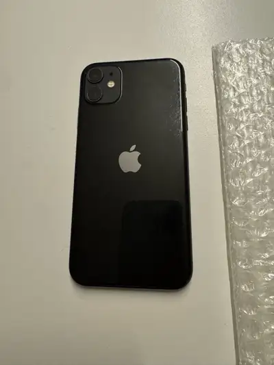 (CAN DELIVER) iPhone 11 Unlocked, View more