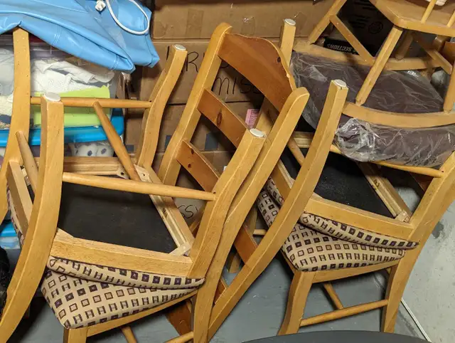 Solid Hardwood Dining table With 4 Chairs 5FtLx 38"W64860865419138121