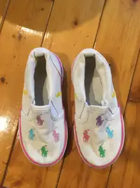 Chaussures pour enfants pointure 24,5 ou 8 US