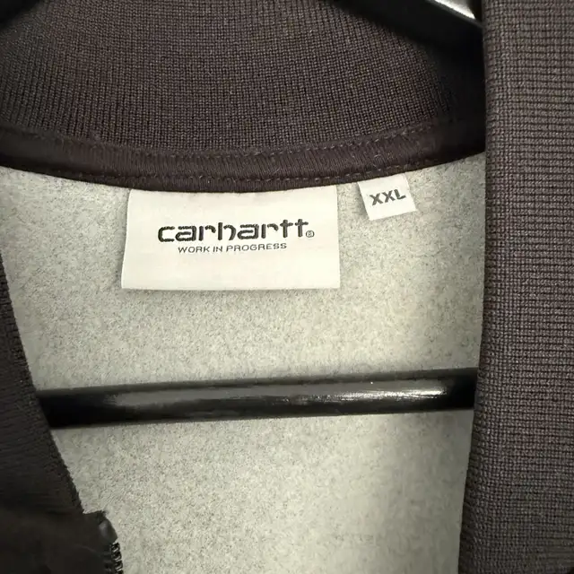 Carhartt men’s vest in Men's in City of Toronto - Image 3