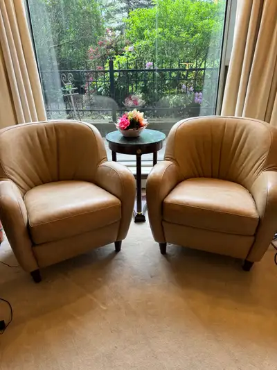 Pair of Leather Club Chairs – Excellent Condition, View more