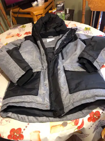 manteau d’hiver pour garçon  gr: large ( 12-14), View more