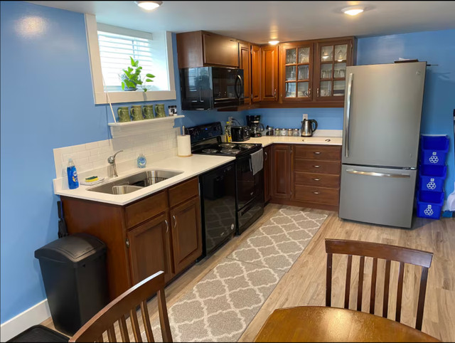 Furnished Downtown Dartmouth All Inclusive 1 Bedroom Monthly in Short Term Rentals in Dartmouth - Image 2