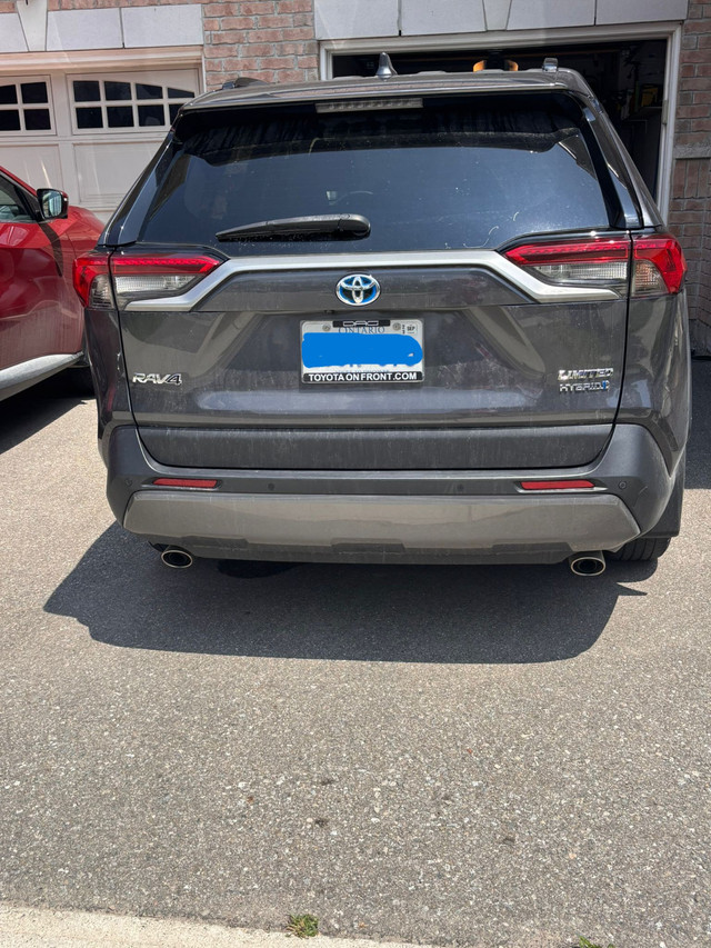 Toyota Rav4 2019 Hybrid Limited (Full Options) Low Mileage in Cars & Trucks in Oakville / Halton Region - Image 2