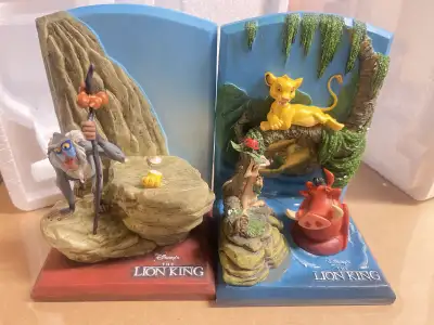 Lion King Bookends, View more