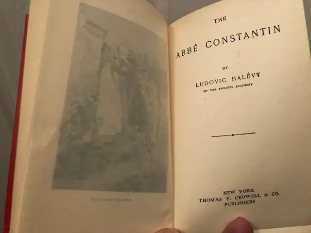Old Books in Other in Oshawa / Durham Region - Image 4