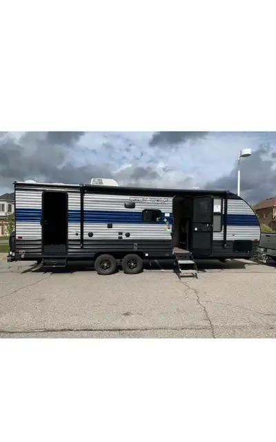 2021 Grey Wolf 23DBH All season travel trailer in excellent condition - no dents, dings, cuts, leaks...