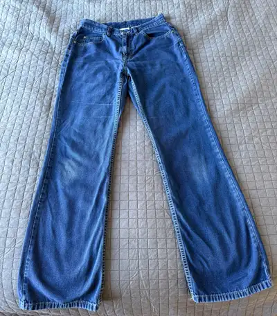 Liz Clairborne Lizwear Jeans Women’s size 4 Flare Blue Jeans, View more