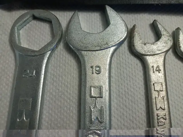 Vintage kawasaki bike tool kit in Hand Tools in Windsor Region - Image 8