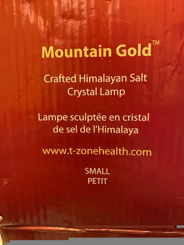 HIMALAYAN SALT LAMP SMALL CUBE SHAPE WITH DIMMER SWITCH in Indoor Lighting & Fans in City of Toronto - Image 6