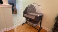 Crib Bedside  Bassinet for Baby with Mosquito Nets and Wheels, 