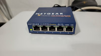 Netgear FS105 Ethernet Switch 