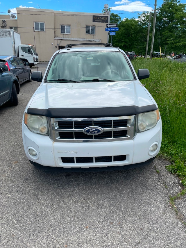 2010 Ford Escape XLT 3L, AWD