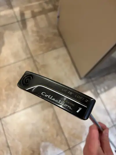 Up for sale is a Cleveland Classic Collection #1 putter, known for its excellent feel and classic de...