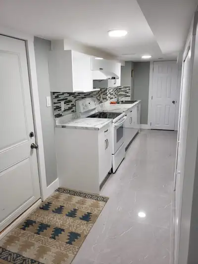 1,700 / 2br - 2 BEDROOM BASEMENT FOR RENT (Burnaby) Elwell street, Burnaby, BC V5E1M4 2BR / 1Ba rent...