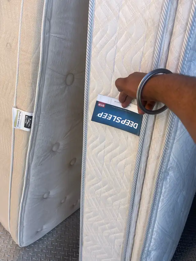 Single mattresses and box springs in Beds & Mattresses in Cranbrook - Image 4