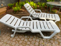 Patio/pool chaise recliners