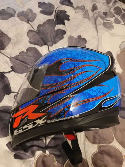 Icon Airframe Claymore Suzuki Blue Helmet. Size - Medium. Used. Damaged air vent. May be able to fix...