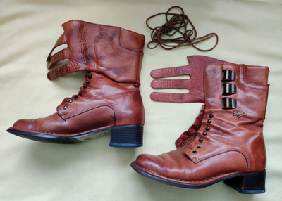 Beautiful Pikolinos leather boots with lining, View more