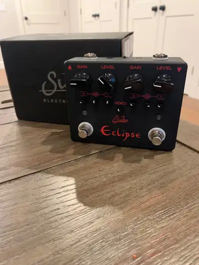 Selling my Suhr Eclipse Limited Edition Black dual overdrive/distortion pedal, an exceptional find f...