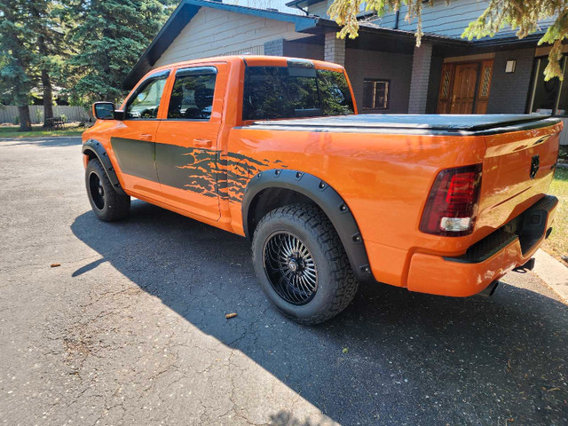 2015 DODGE RAM SPORT LIMITED CREW in Cars & Trucks in Calgary - Image 4