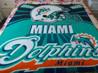 Miami dolphins throw 54x50