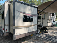 Your new 2 Bedroom, 2 Bathroom 5th wheel with 3 slide-outs!
