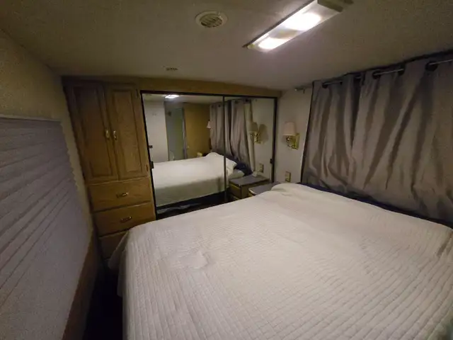 1996 34ft A class motorhome Vectra Winnabego in RVs & Motorhomes in Nanaimo - Image 6