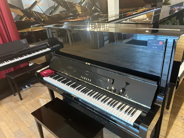 PIANO YAMAHA U3H (1980) in Pianos & Keyboards in City of Montréal - Image 3