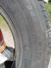 245 70 R 17 Michelin tire