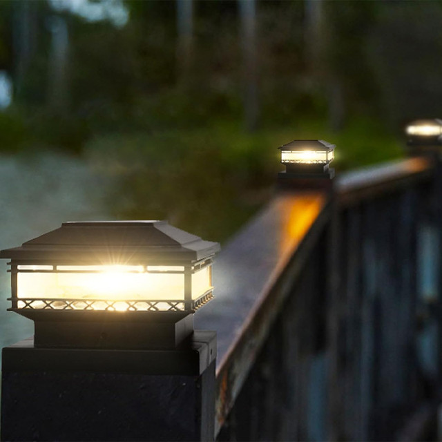 #ROVARD Outdoor Solar Post Cap Lights in Indoor Lighting & Fans in City of Toronto