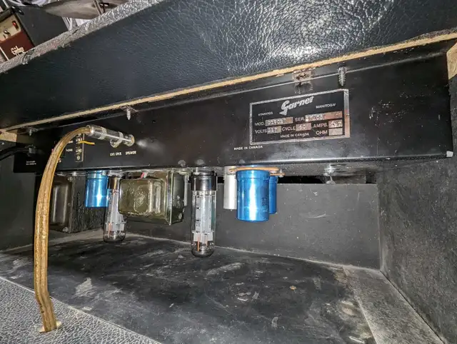 Vintage Rare Garnet "The Deputy 1" 50W All Tube Plexi Combo15"EV in Amps & Pedals in Winnipeg - Image 11