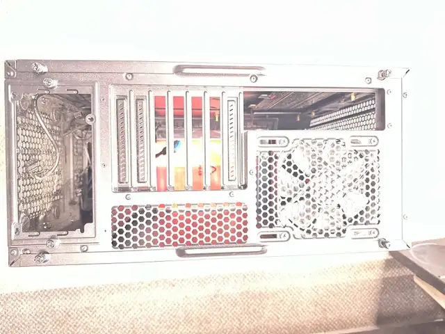 Meshify C Computer Case in Desktop Computers in Windsor Region - Image 7