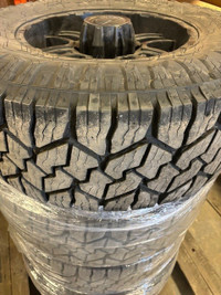 18" Grappler AWT 35x12.5R18LT tires on Ion Alloy black rims