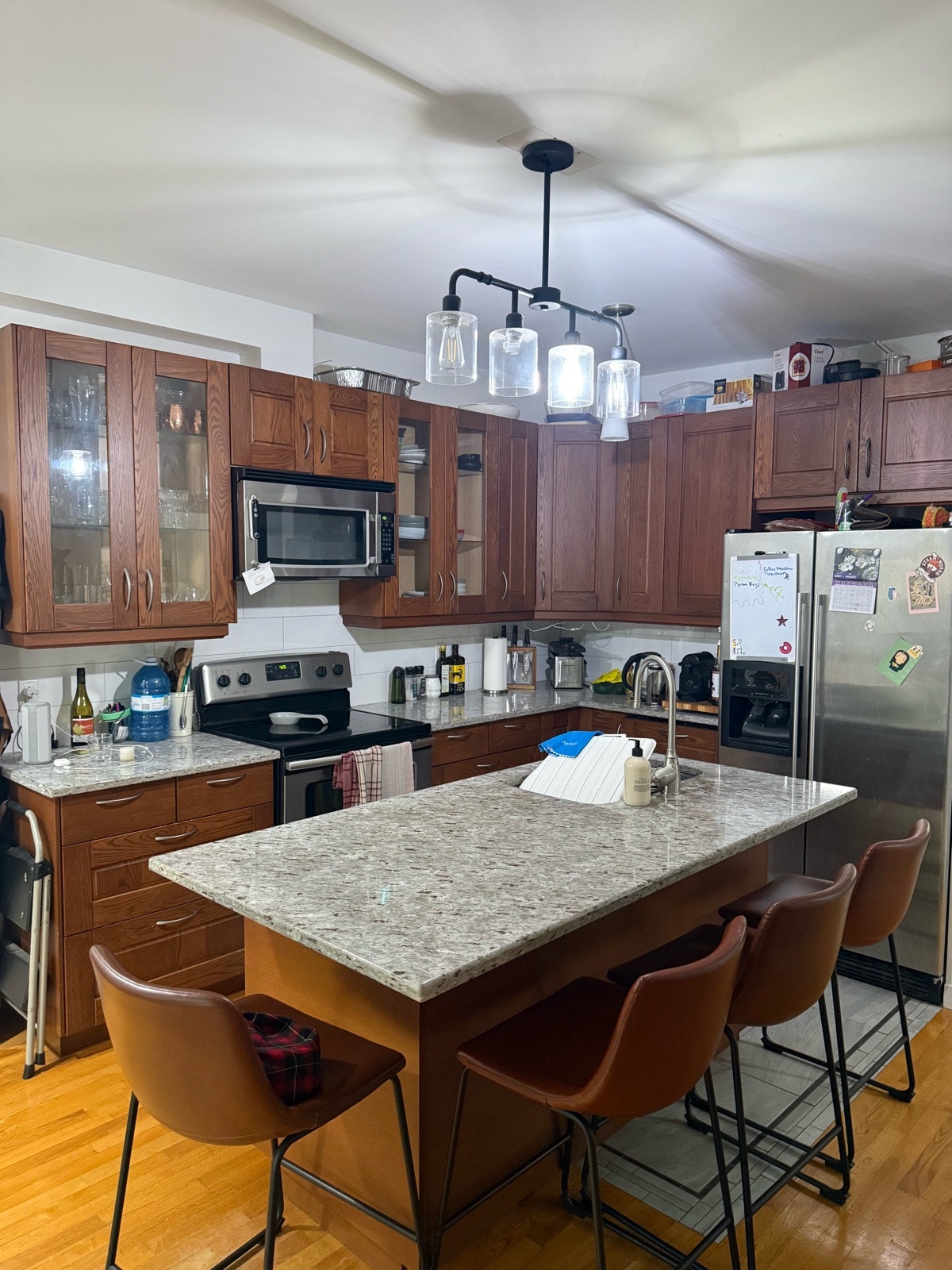CESSION DE BAIL – 2 CHAMBRES – 1ER OCTOBRE – $2,115 — photo 1