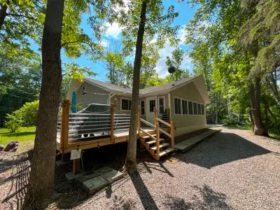 **OPEN HOUSE** Sunday July 13th at 5:00-7:00pm. AAA+ Year round Solid and amazingly built 1764 SF 3...