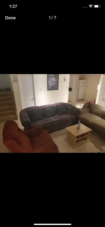 Looking for 1 girl to share a room in a furnished basement in Heartland center, Mississauga, Availab...