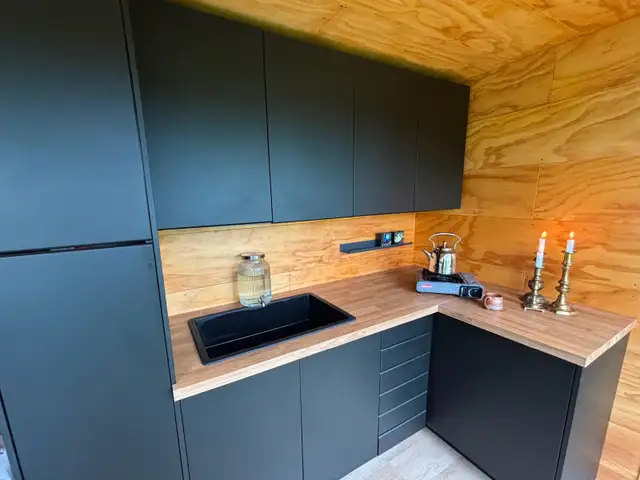 Off grid cabin in Houses for Sale in Saskatoon - Image 7