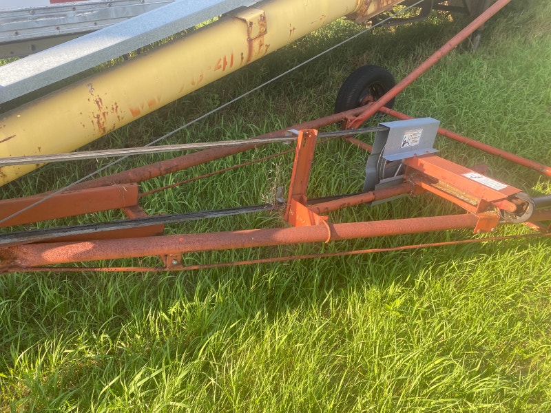 Grain gravity box Farming Equipment Trenton Kijiji